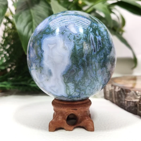 Natural gemstone Energy Healing Stone Home Decoration Crystal Ball Polished gemstone moss agate crystal ball - Image 2