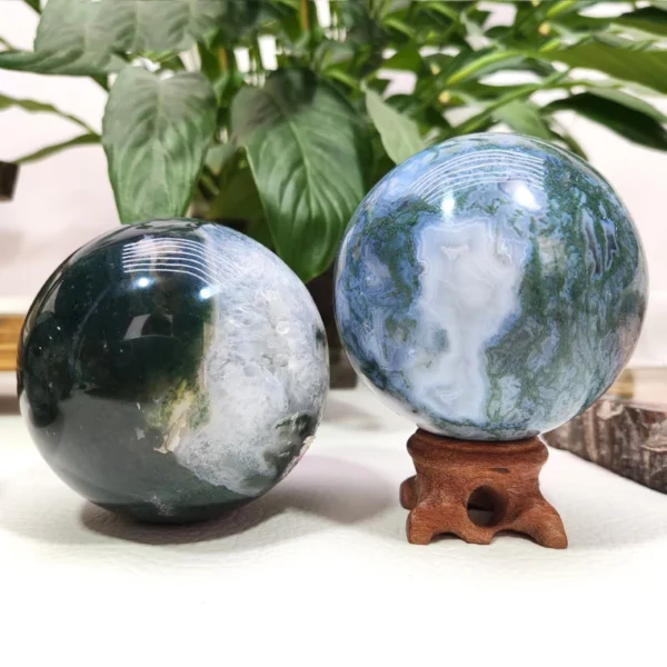 Natural gemstone Energy Healing Stone Home Decoration Crystal Ball Polished gemstone moss agate crystal ball - Image 3